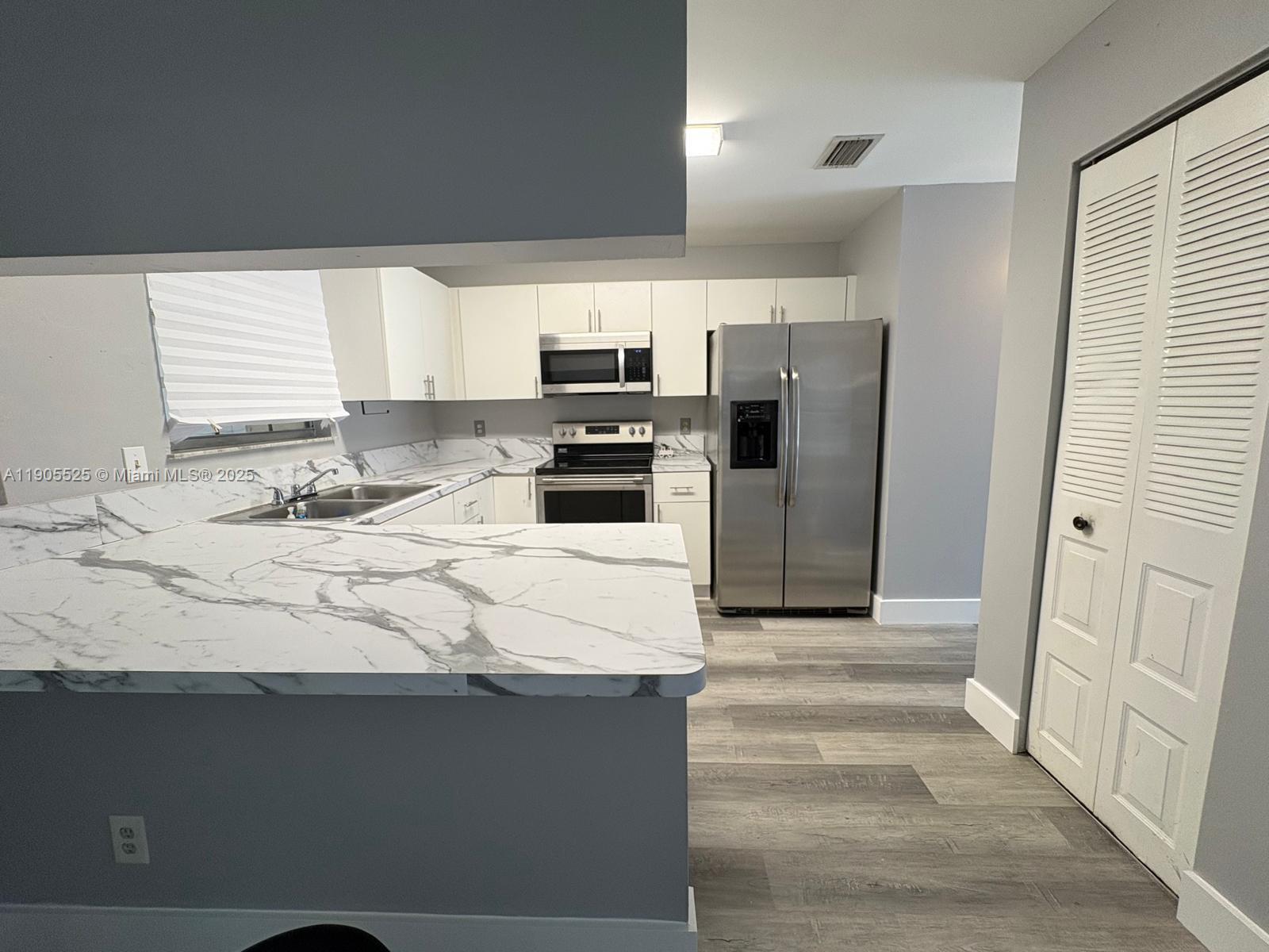 ROCK CREEK PHASE TWO - Residential Lease