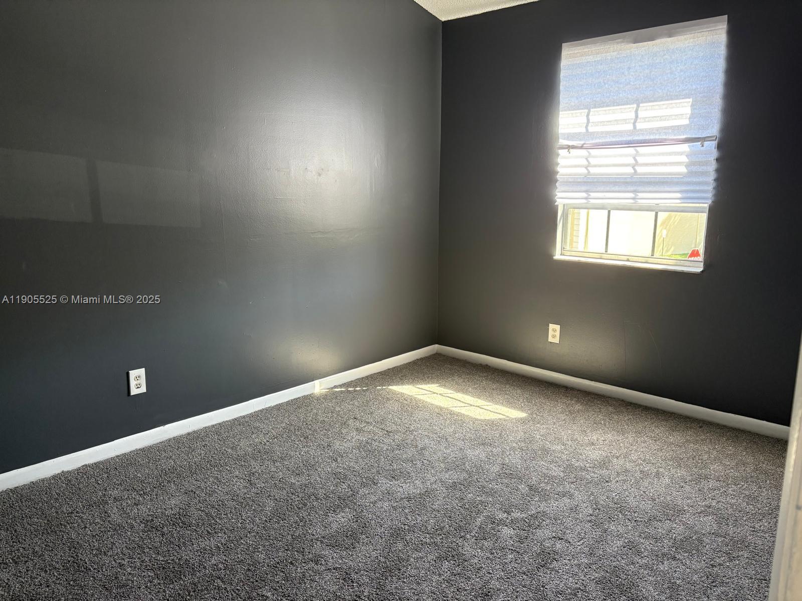 ROCK CREEK PHASE TWO - Residential Lease