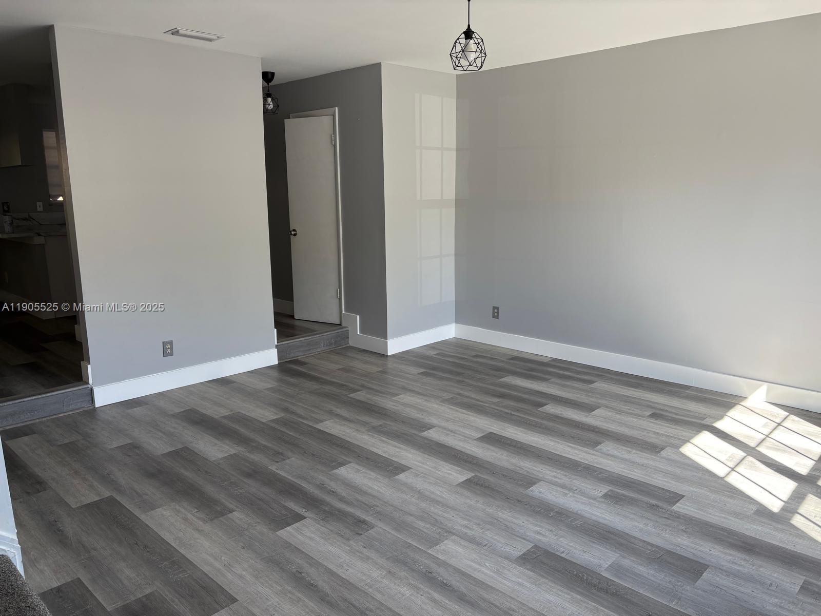 ROCK CREEK PHASE TWO - Residential Lease