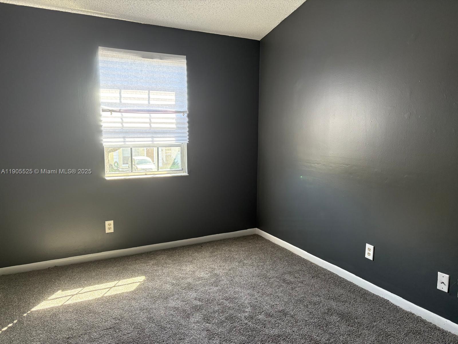 ROCK CREEK PHASE TWO - Residential Lease