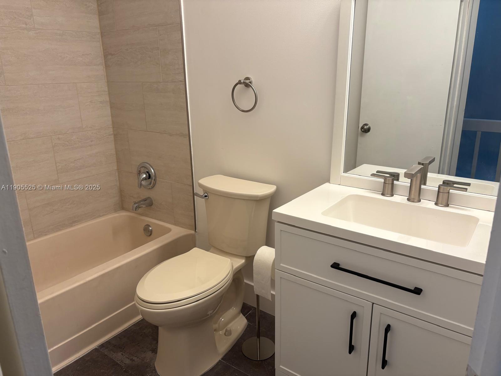 ROCK CREEK PHASE TWO - Residential Lease