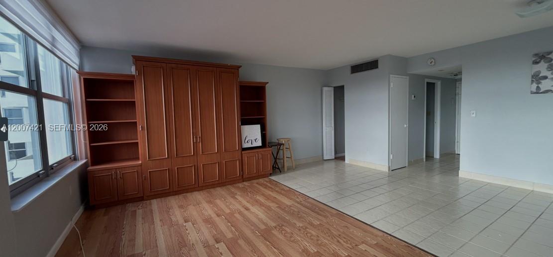TRITON TOWER CONDO - Residential