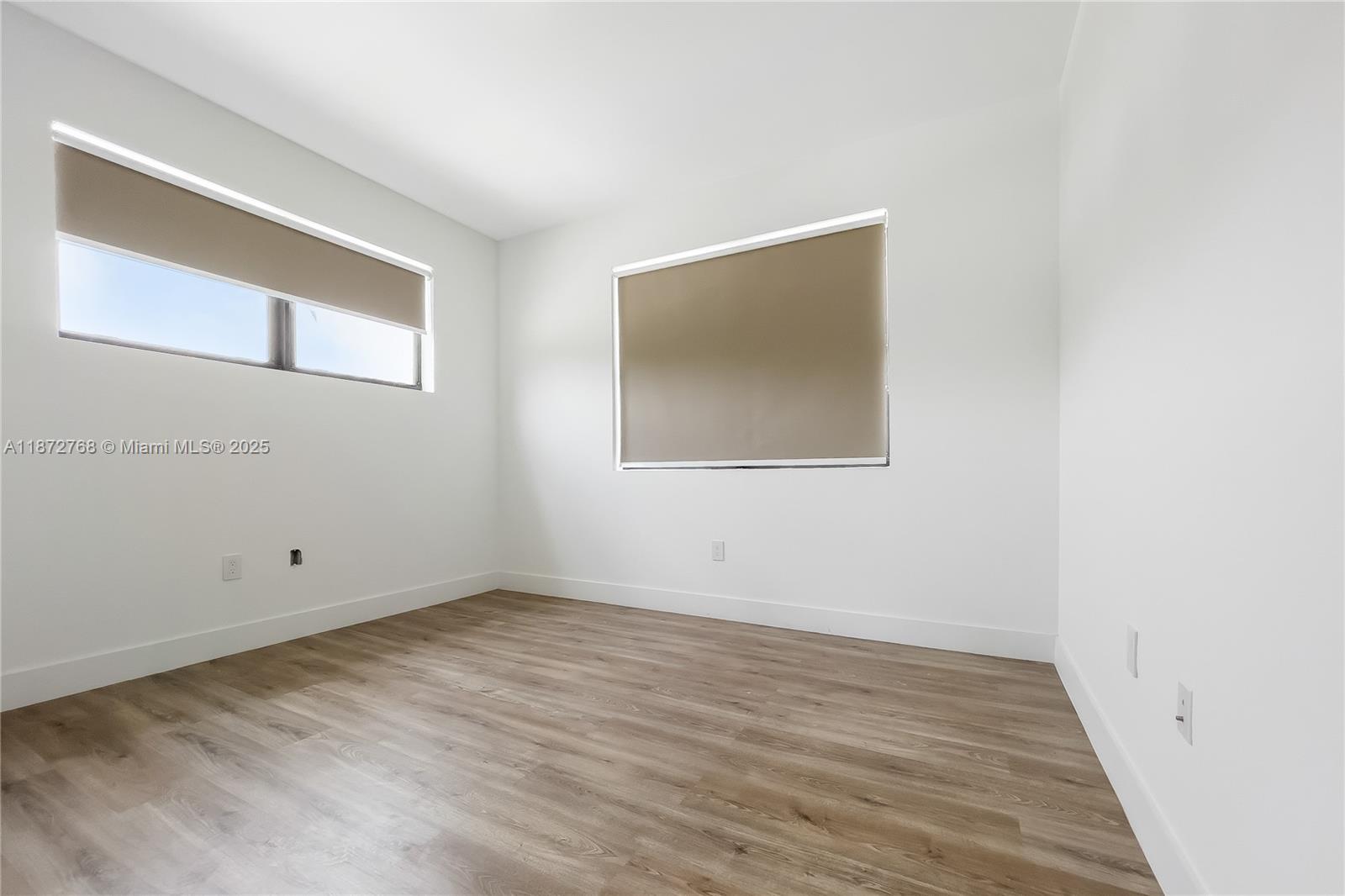 POSITANO TOWNHOUSES - Residential