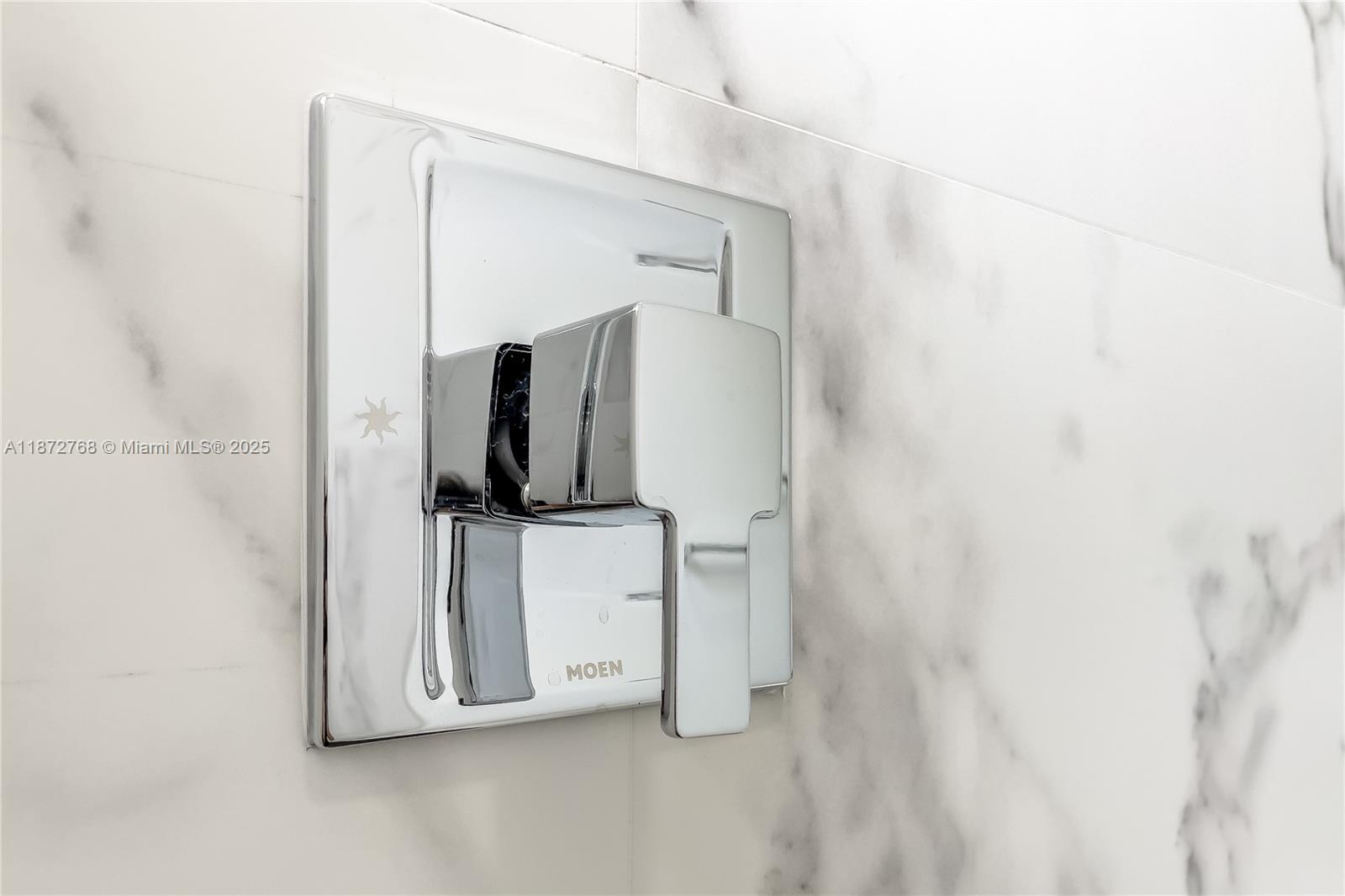 POSITANO TOWNHOUSES - Residential