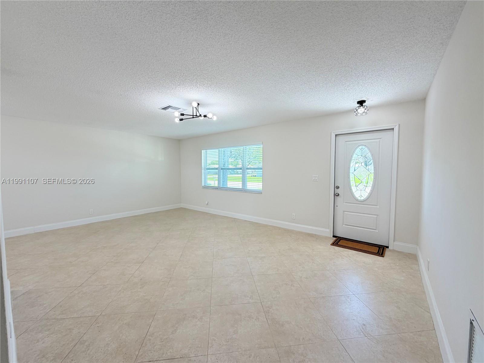 LAUDERDALE WEST 3 SEC - Residential