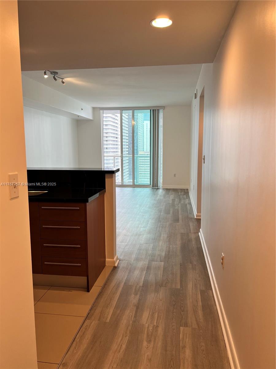 244 Biscayne Blvd 2609