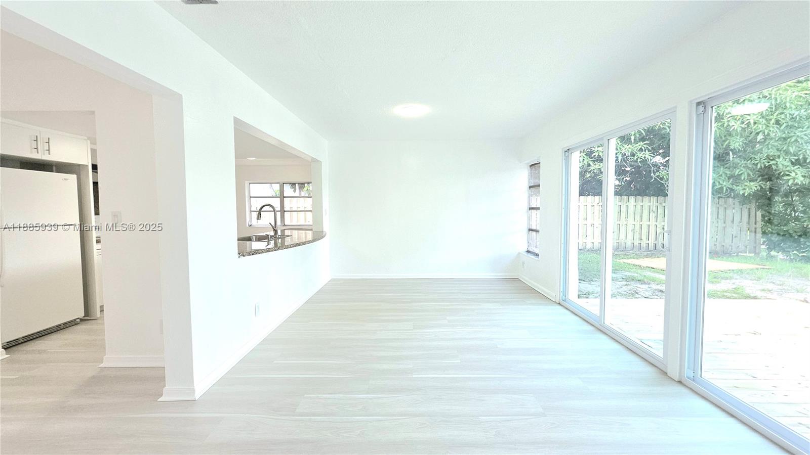 OAKLAND HILLS 6 SEC - Residential Lease