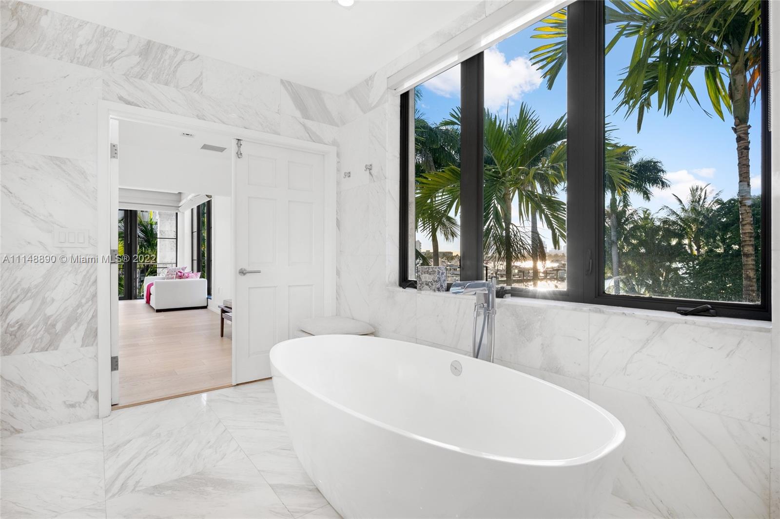 SUNSET LAKE EXTENSION - Residential