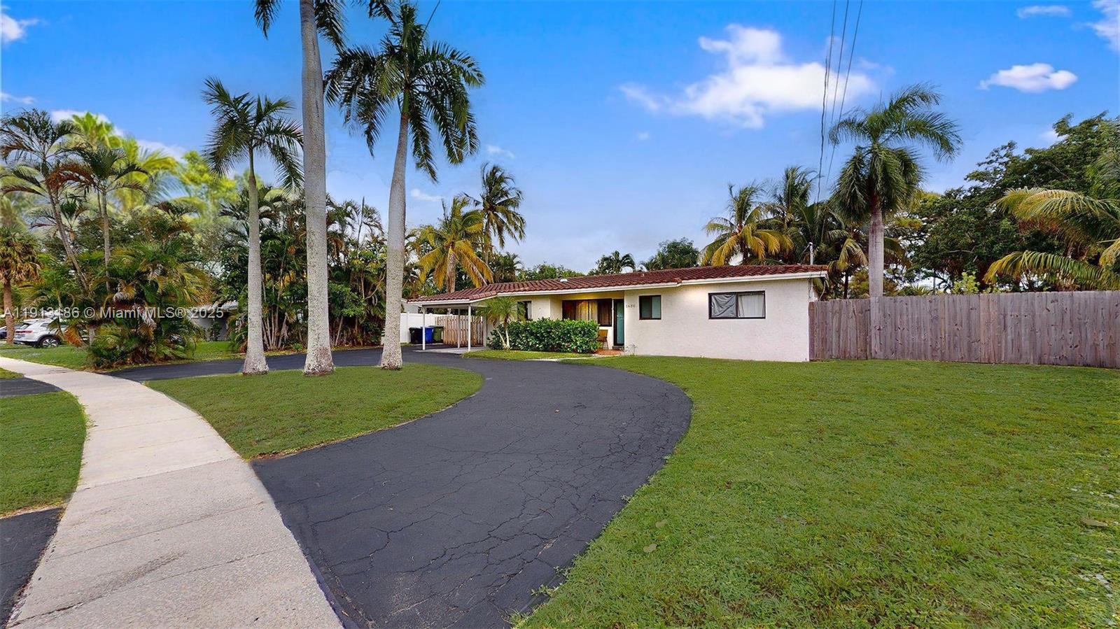 FLAMINGO PARK SEC - Residential