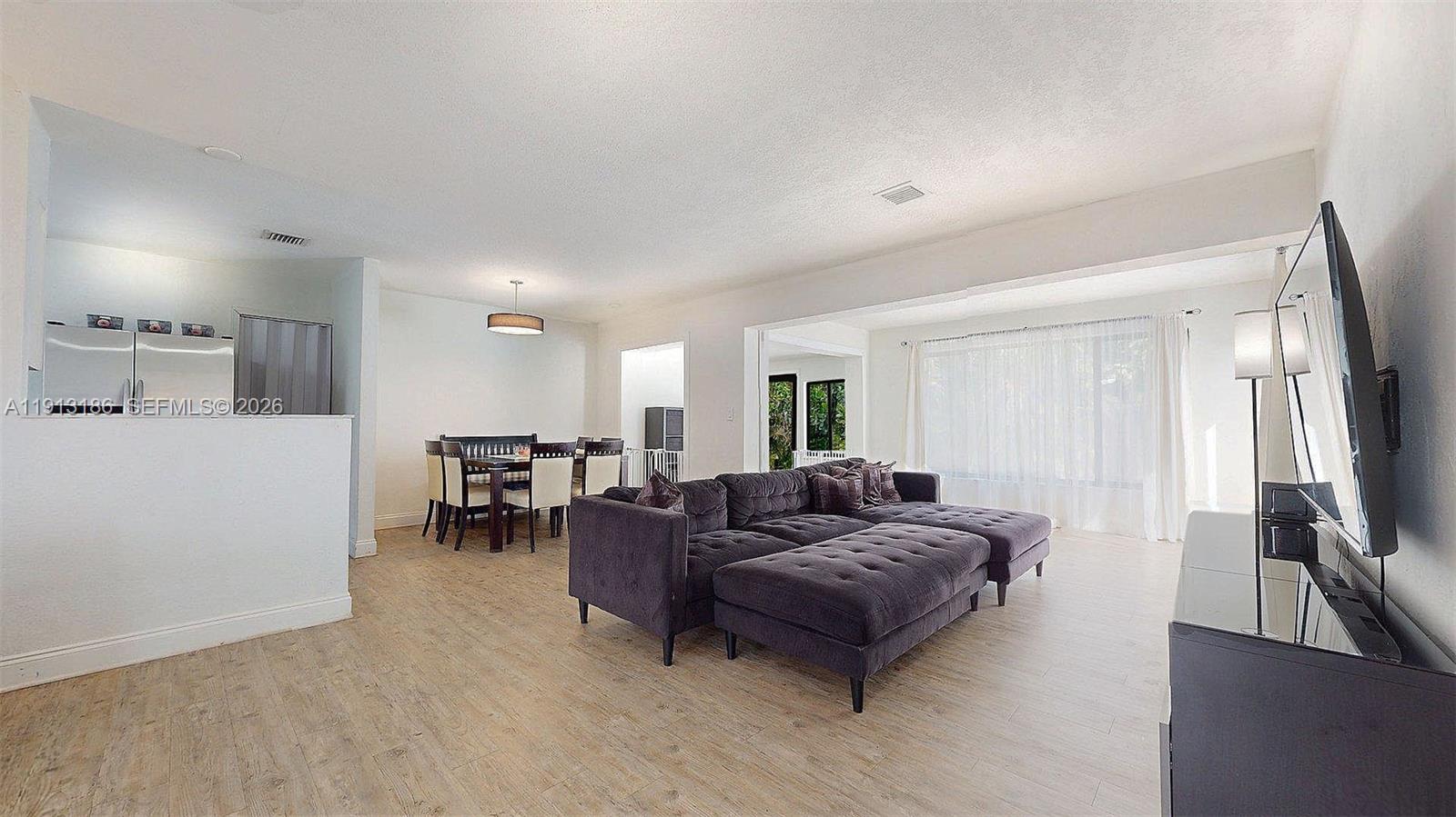 FLAMINGO PARK SEC - Residential