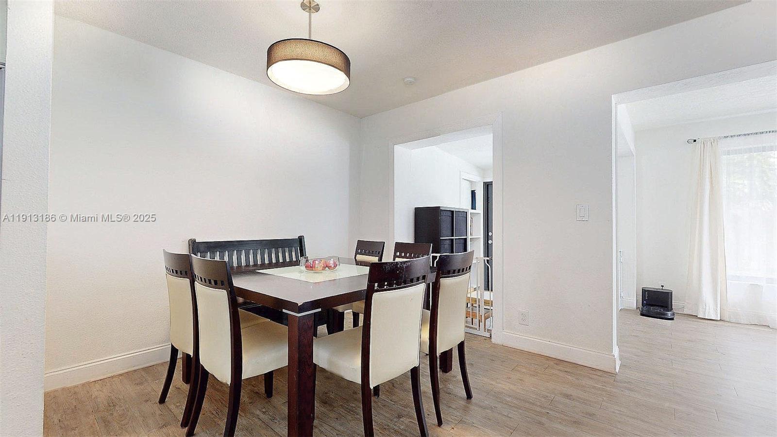 FLAMINGO PARK SEC - Residential