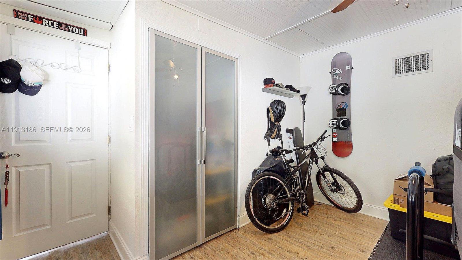 FLAMINGO PARK SEC - Residential