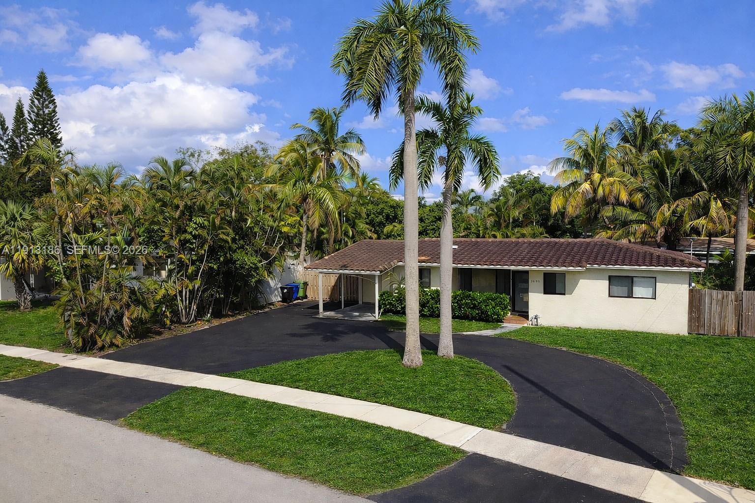 FLAMINGO PARK SEC - Residential