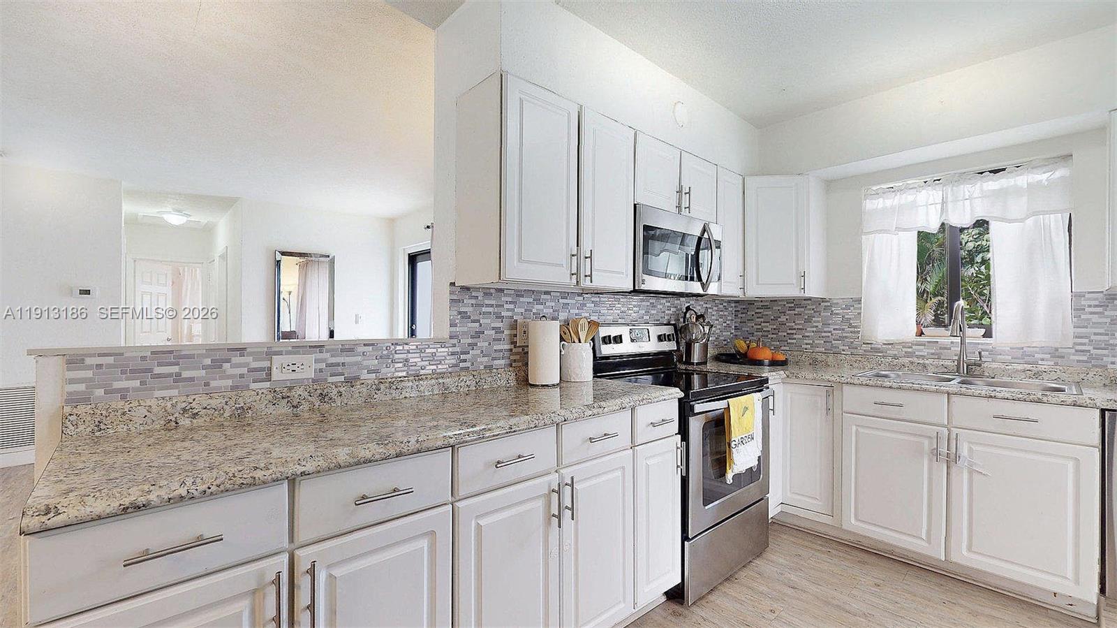 FLAMINGO PARK SEC - Residential