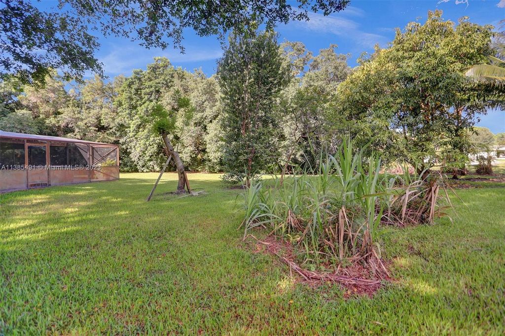 Photo of 6331 SW 186th Way, Southwest Ranches, FL 33332 (MLS # A11385491)