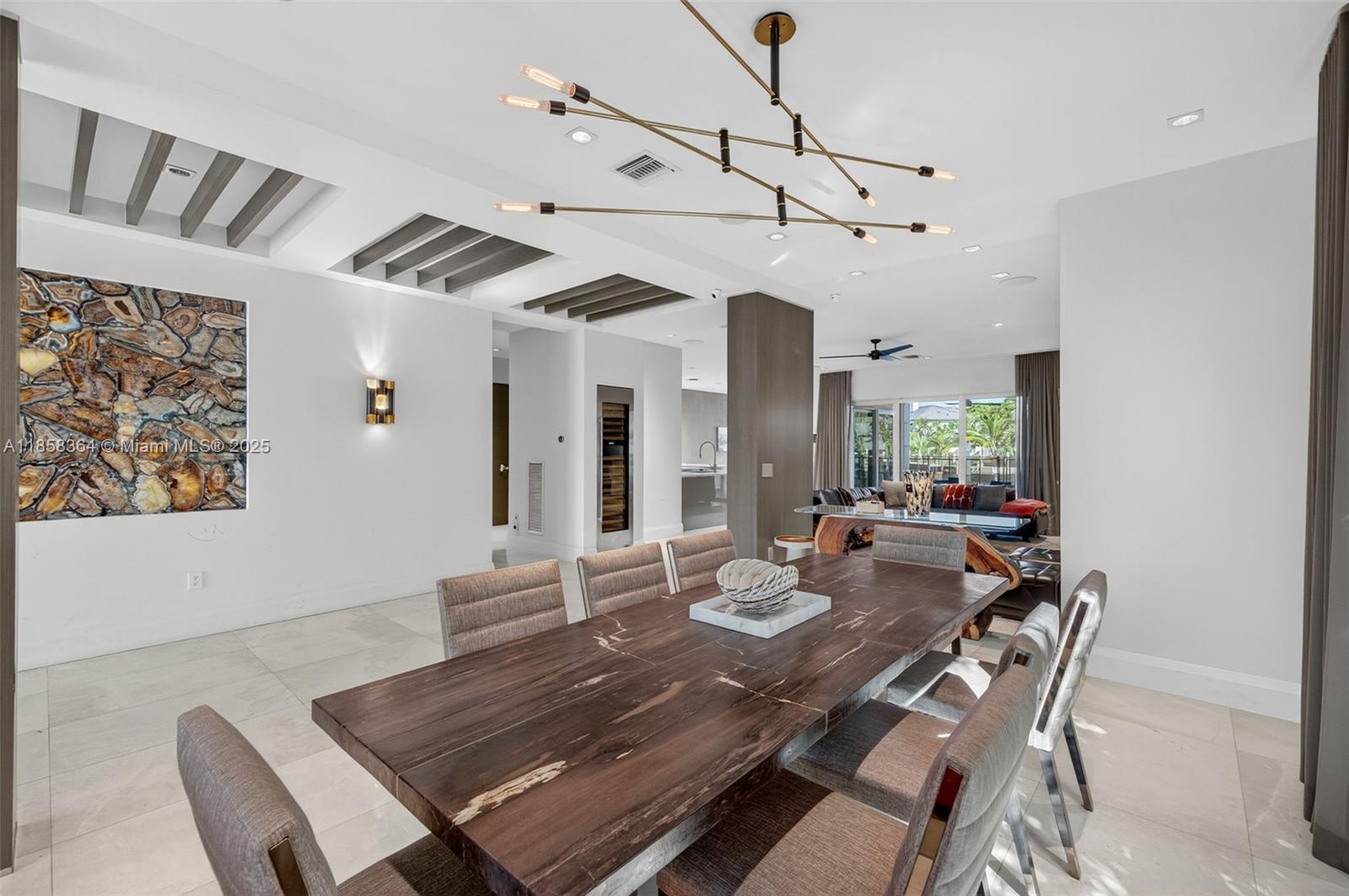 RIO VISTA - Residential