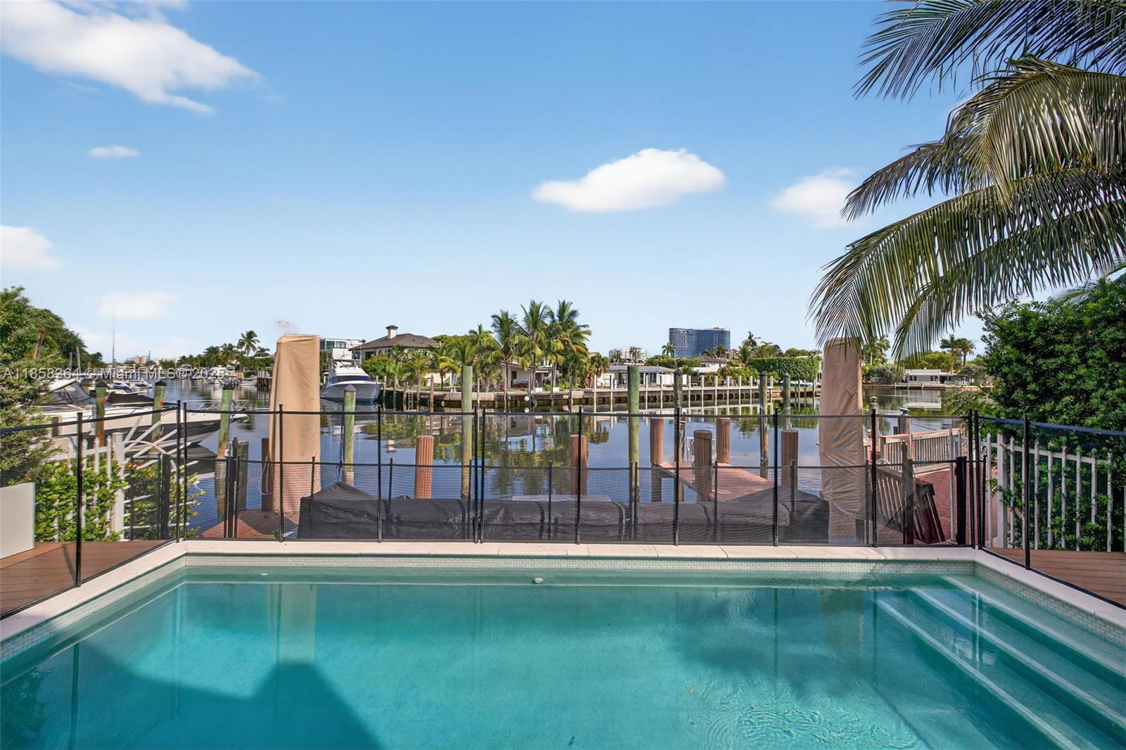 RIO VISTA - Residential