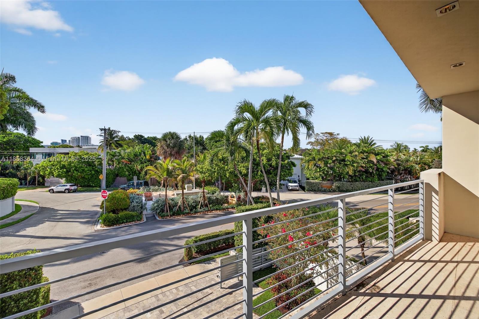RIO VISTA - Residential