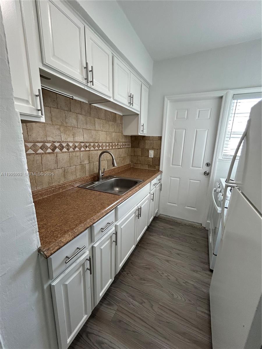 OCEAN BEACH ADDN NO 3 - Residential Lease