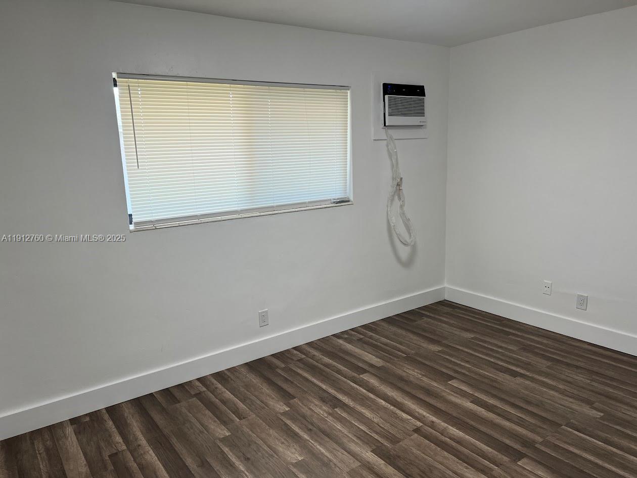 HOLLYWOOD BEACH HEIGHTS S - Residential Lease