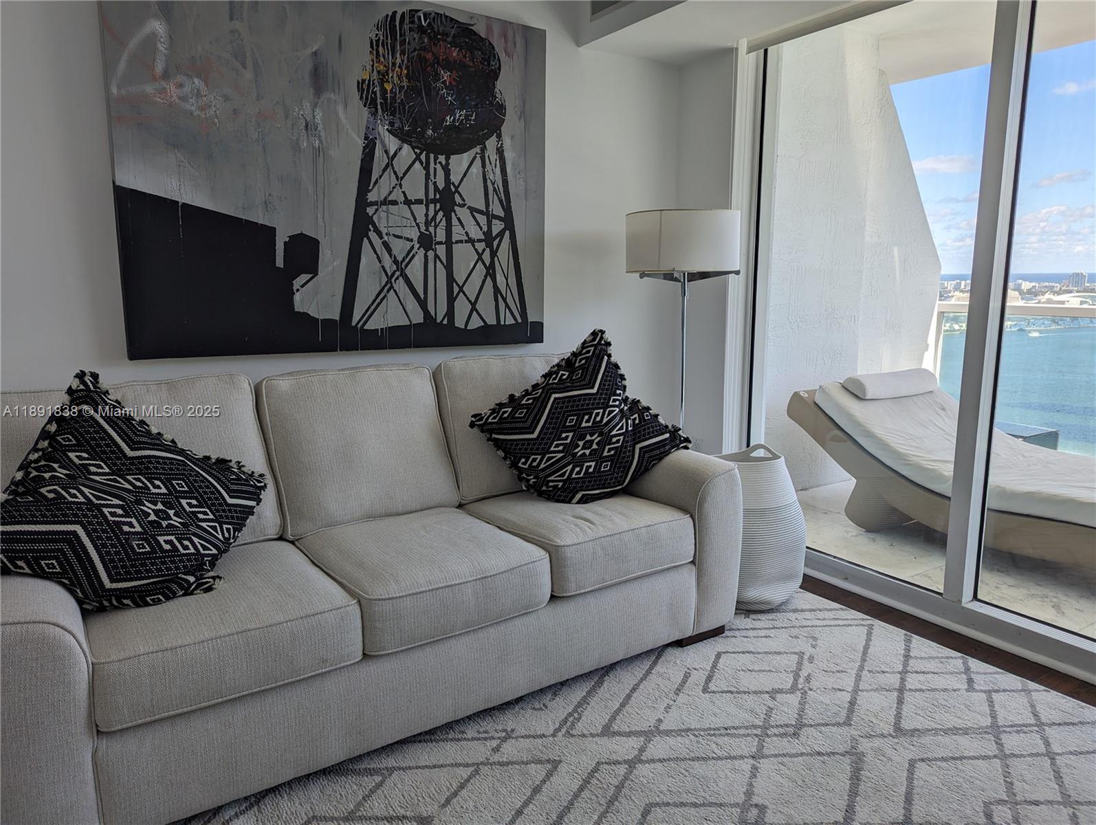 BRICKELL ON THE RIVER S T - Residential Lease