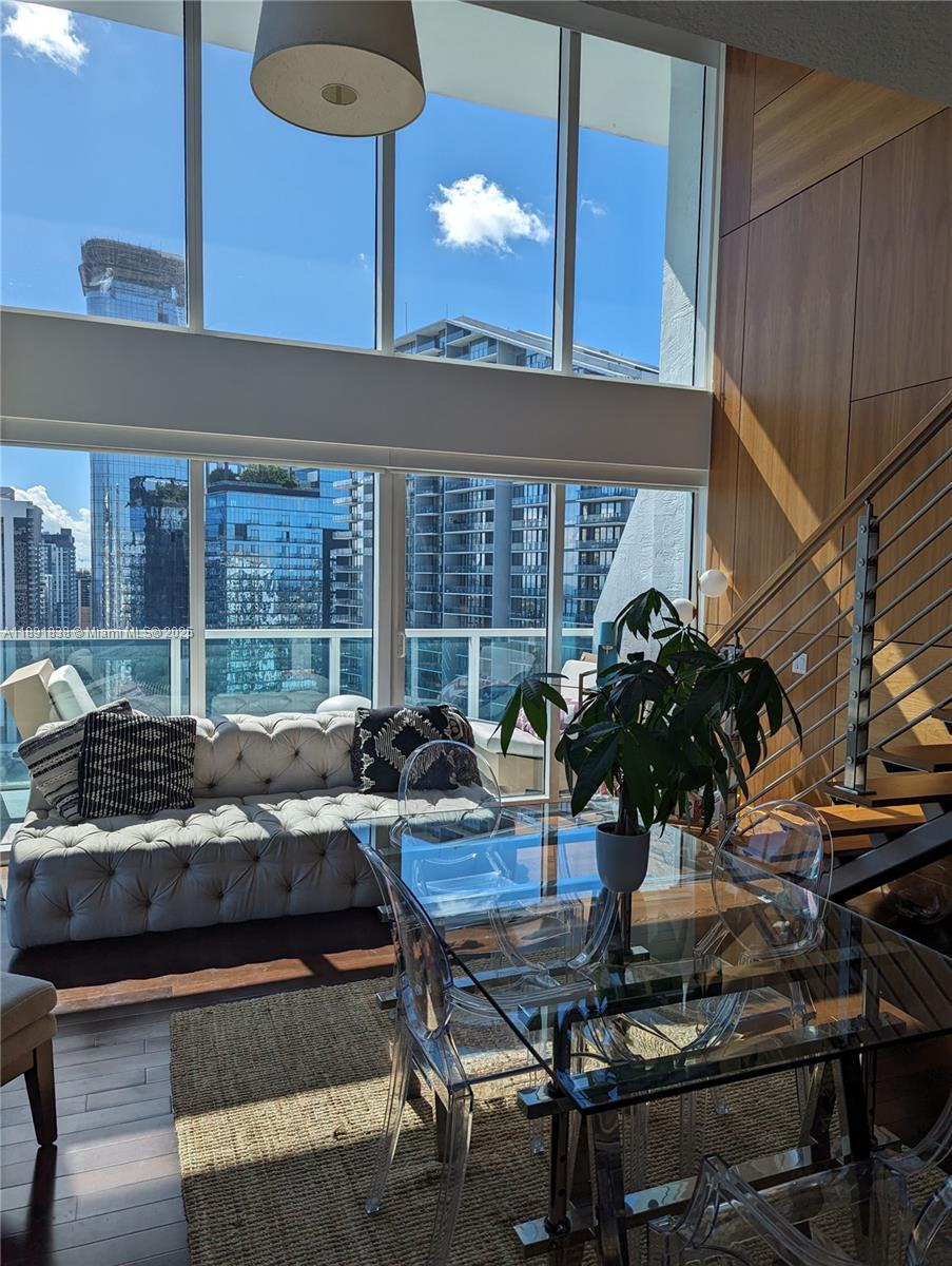 BRICKELL ON THE RIVER S T - Residential Lease