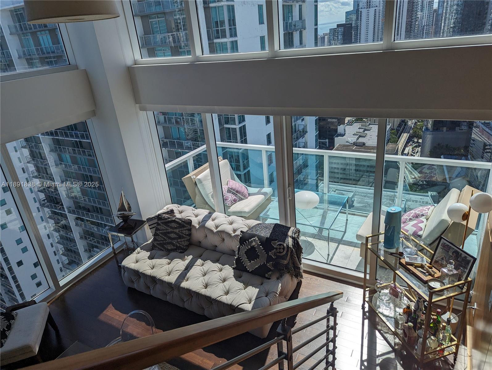 BRICKELL ON THE RIVER S T - Residential Lease