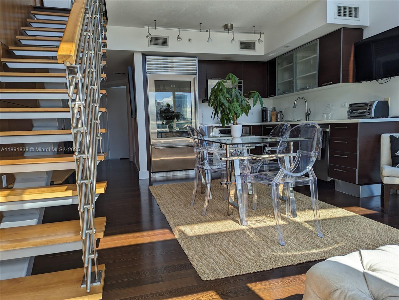 BRICKELL ON THE RIVER S T - Residential Lease