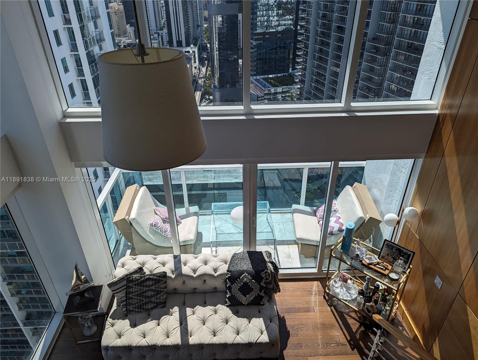 BRICKELL ON THE RIVER S T - Residential Lease