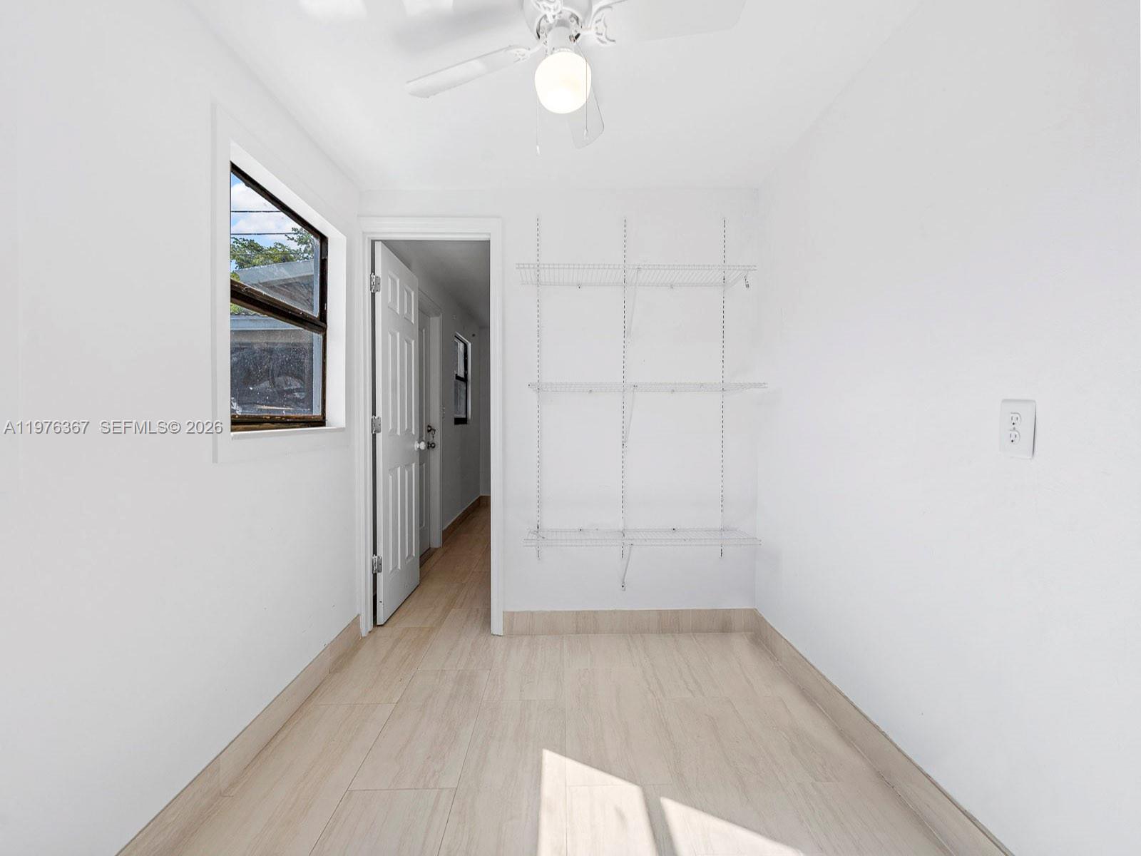 SNAPPER CREEK GDNS SW 70 - Residential Lease