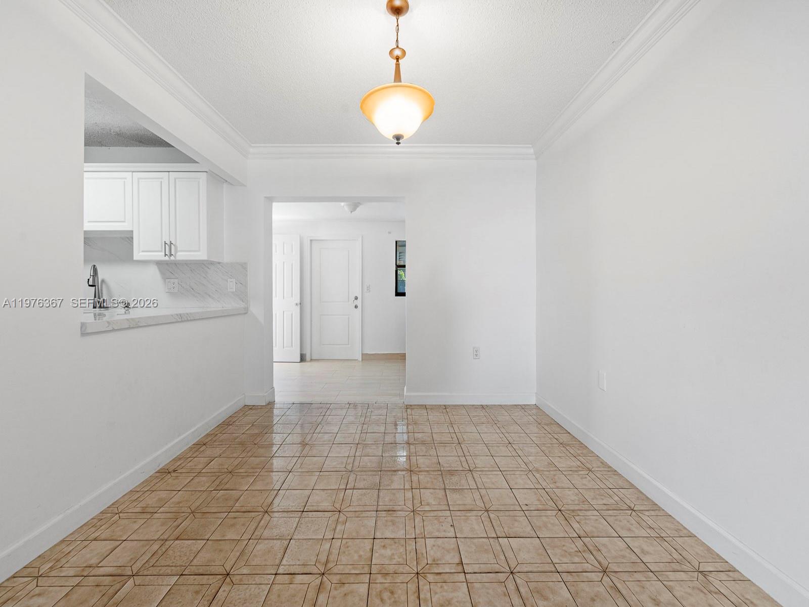 SNAPPER CREEK GDNS SW 70 - Residential Lease