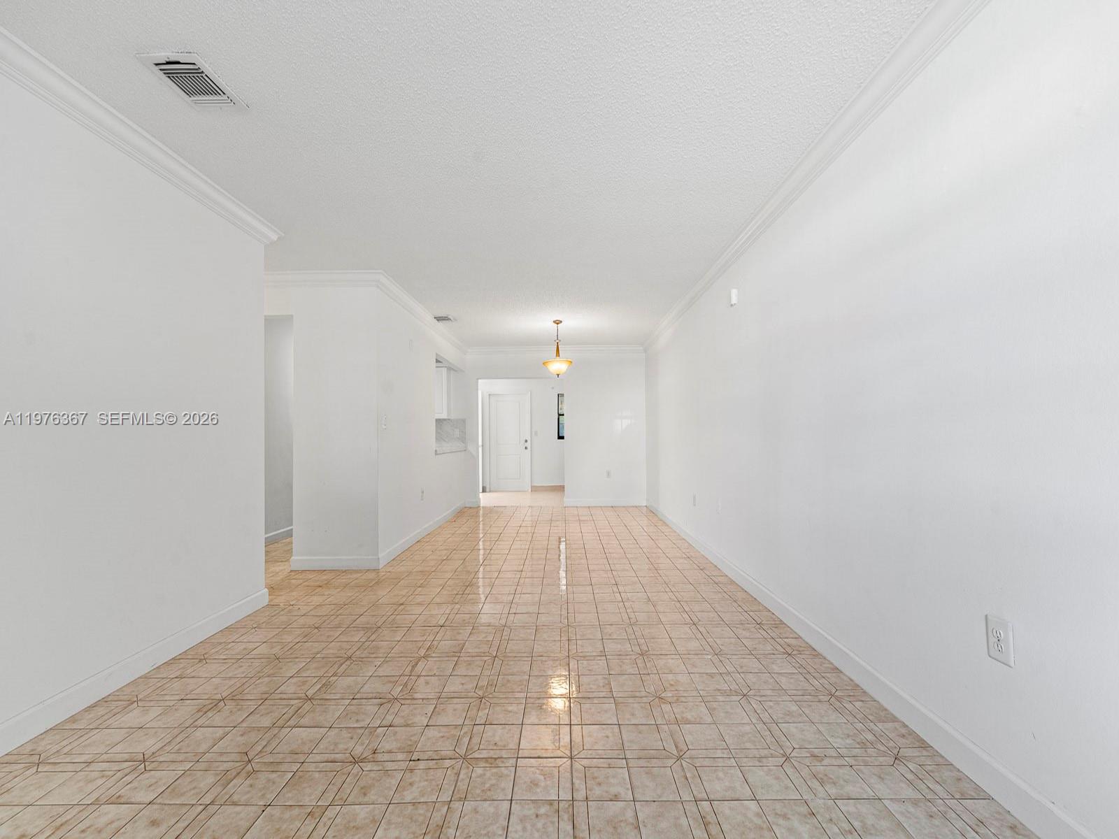 SNAPPER CREEK GDNS SW 70 - Residential Lease