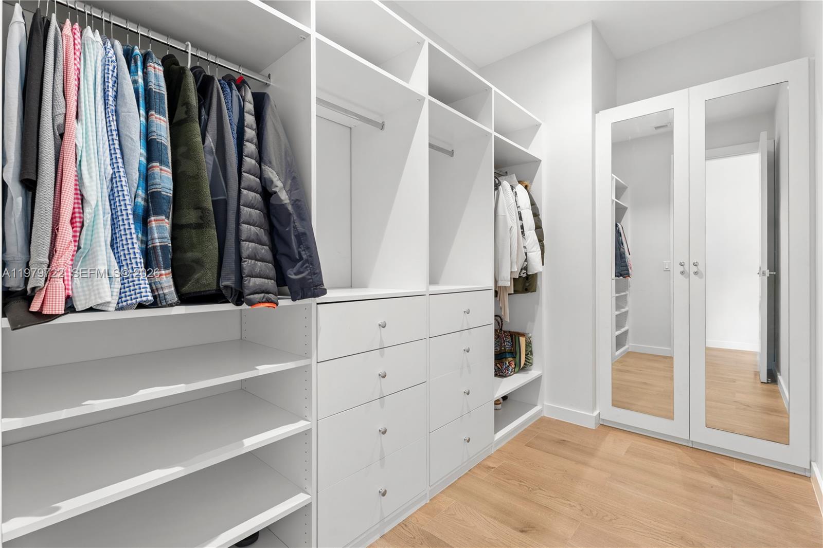 FROW HOMESTEAD - Residential Lease