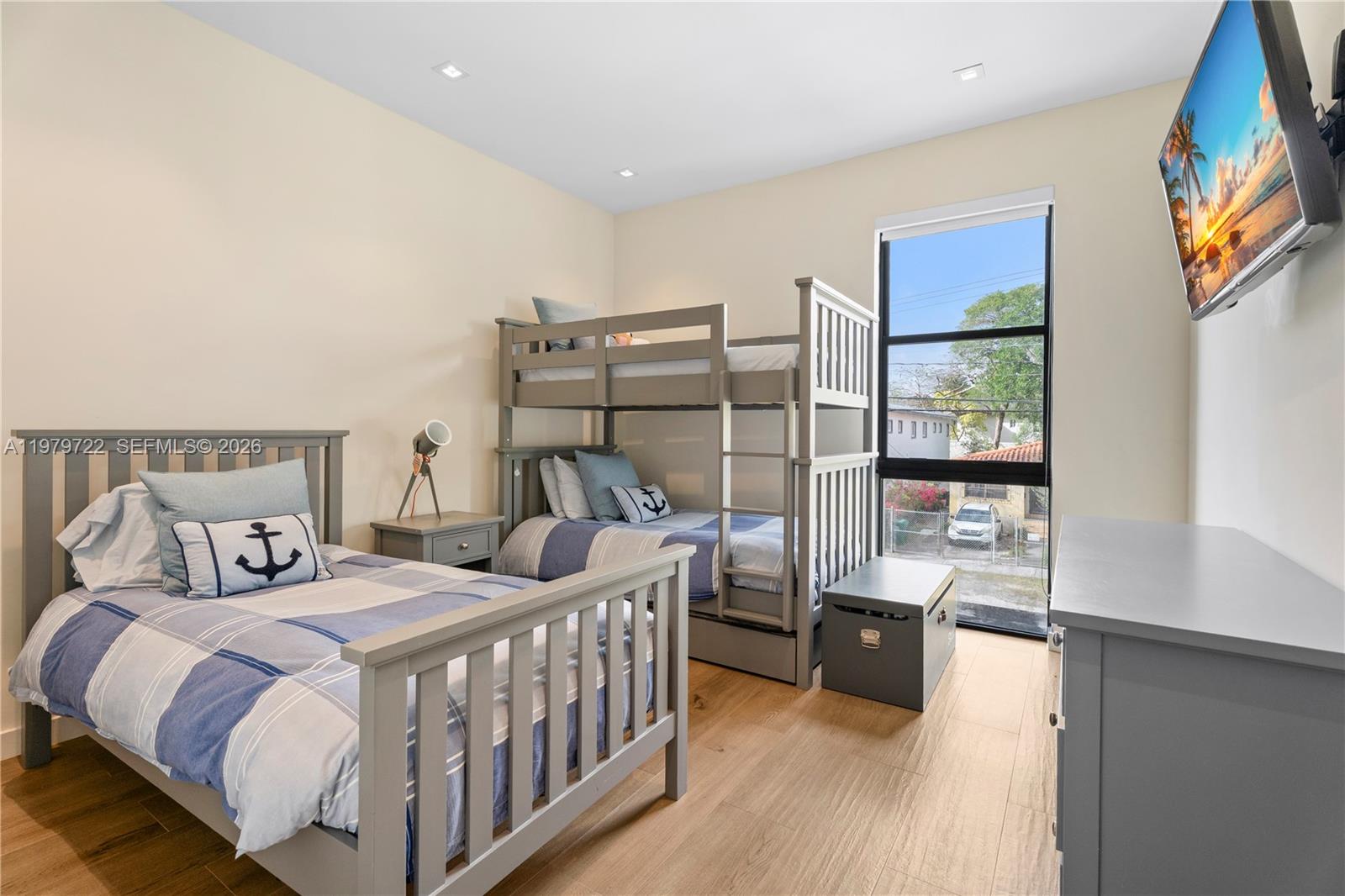 FROW HOMESTEAD - Residential Lease