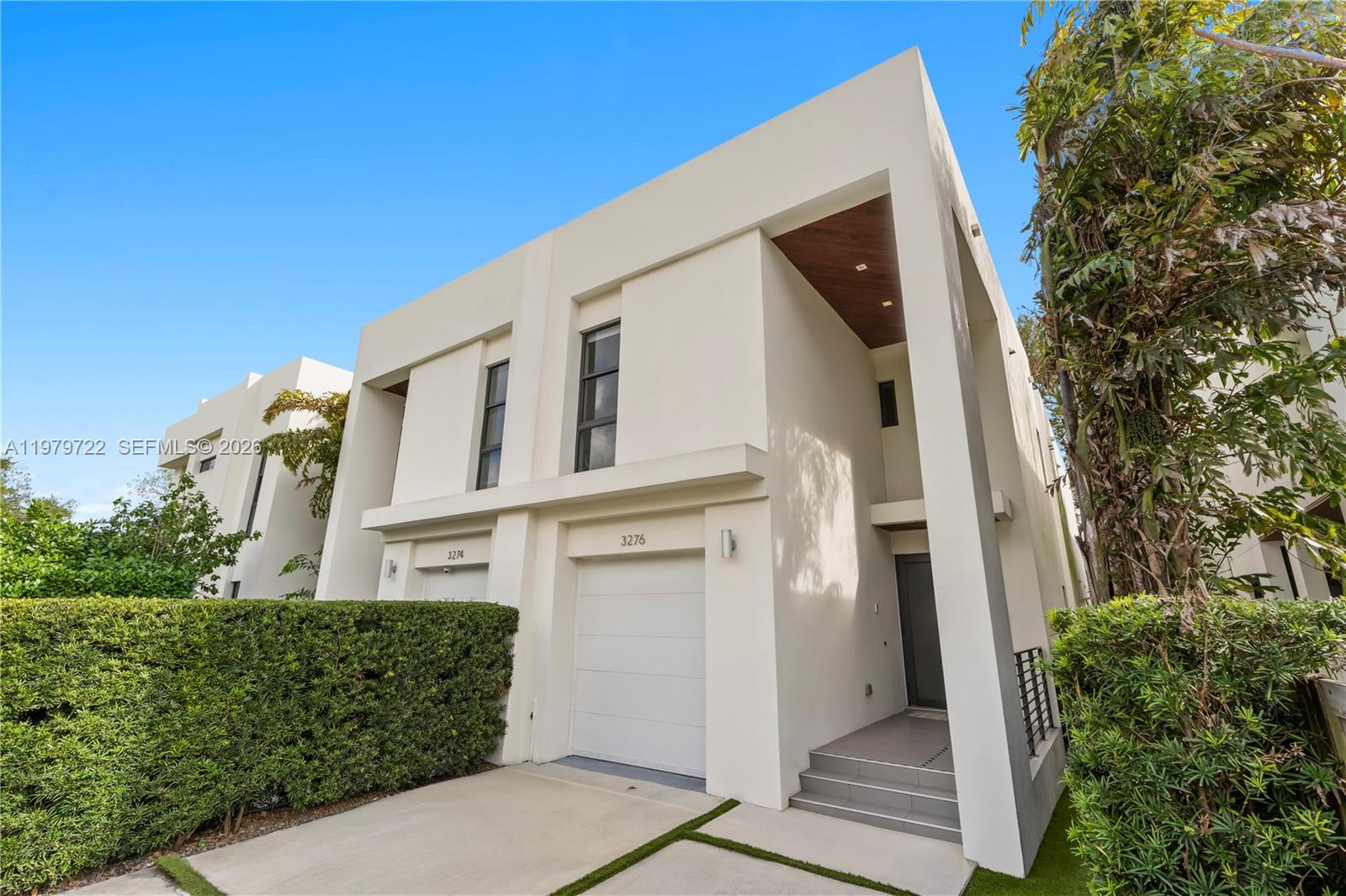 FROW HOMESTEAD - Residential Lease