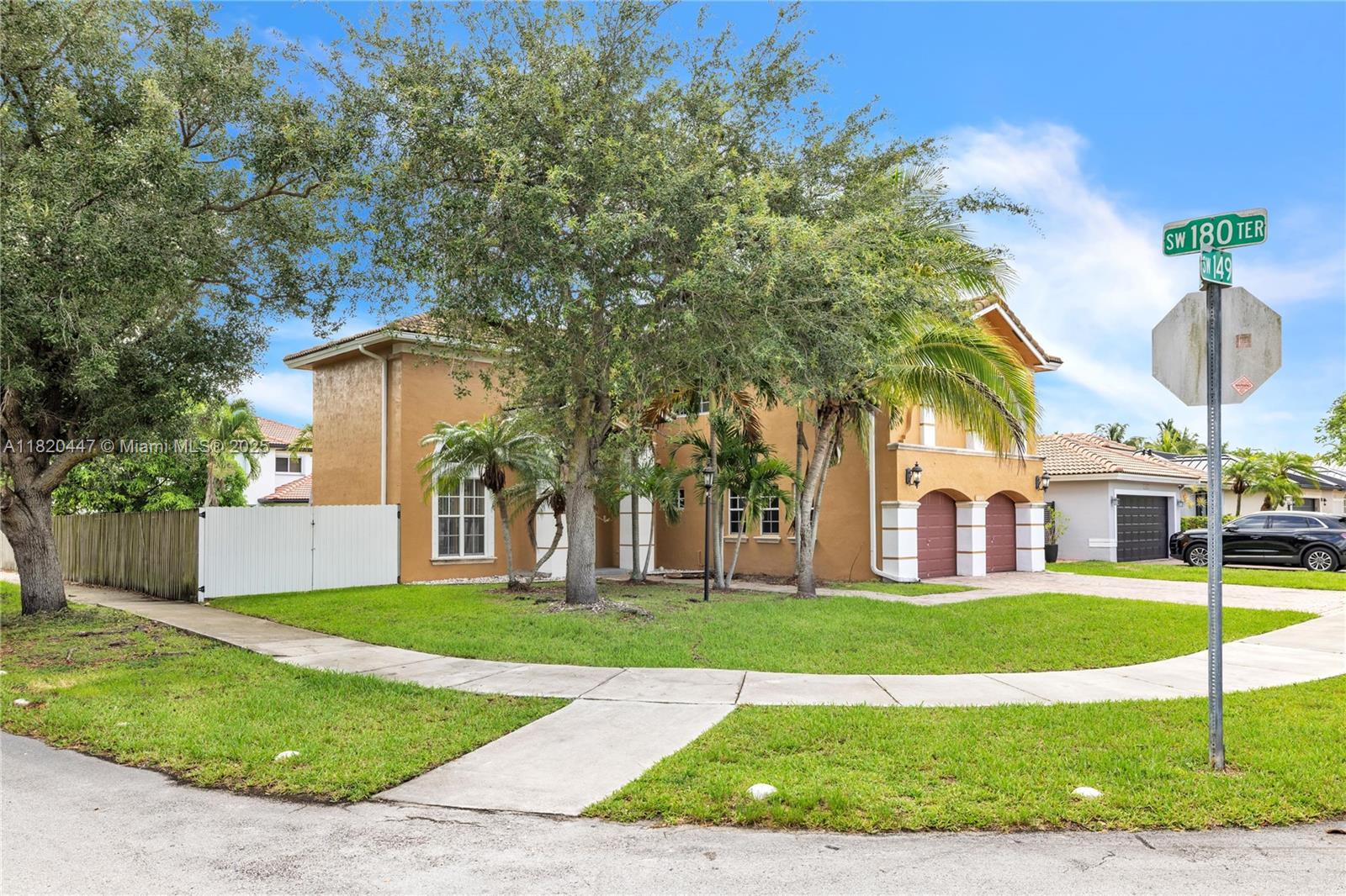 18043 SW 149th Pl
