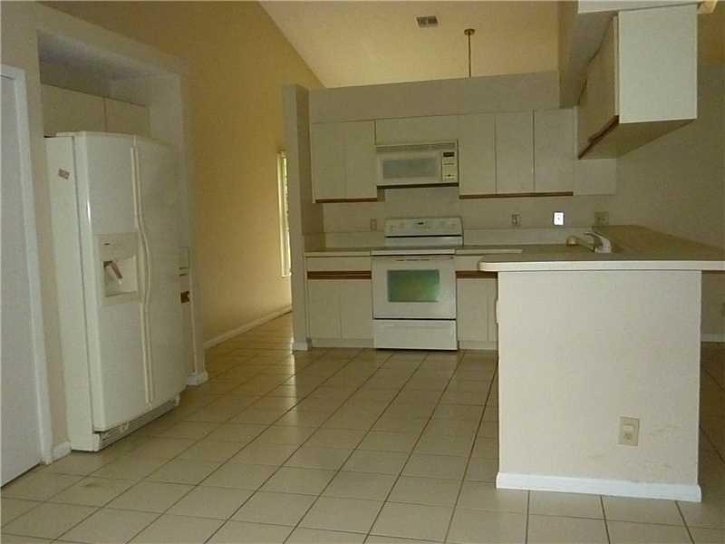 PINE RIDGE 112-37 B - Residential