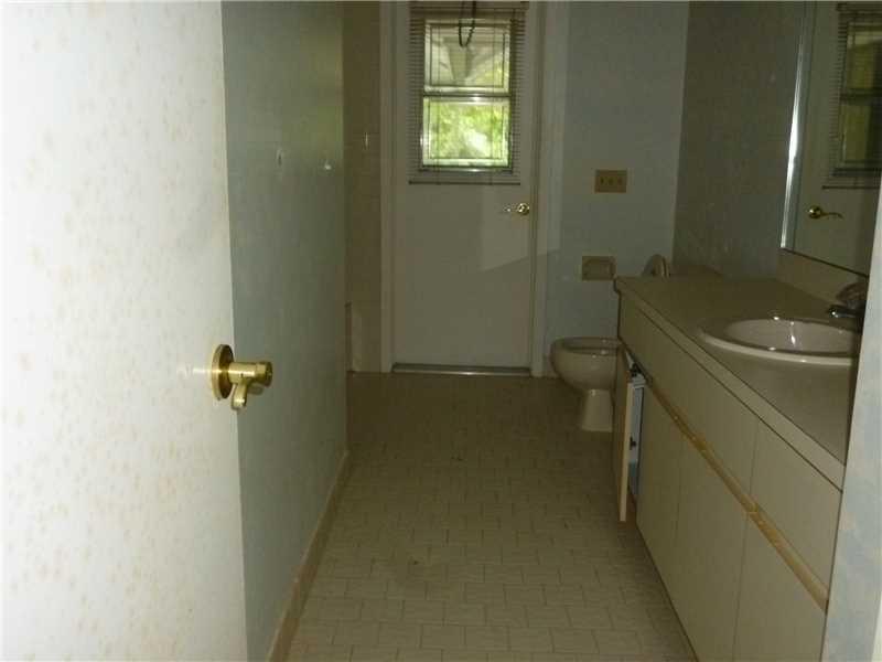 PINE RIDGE 112-37 B - Residential