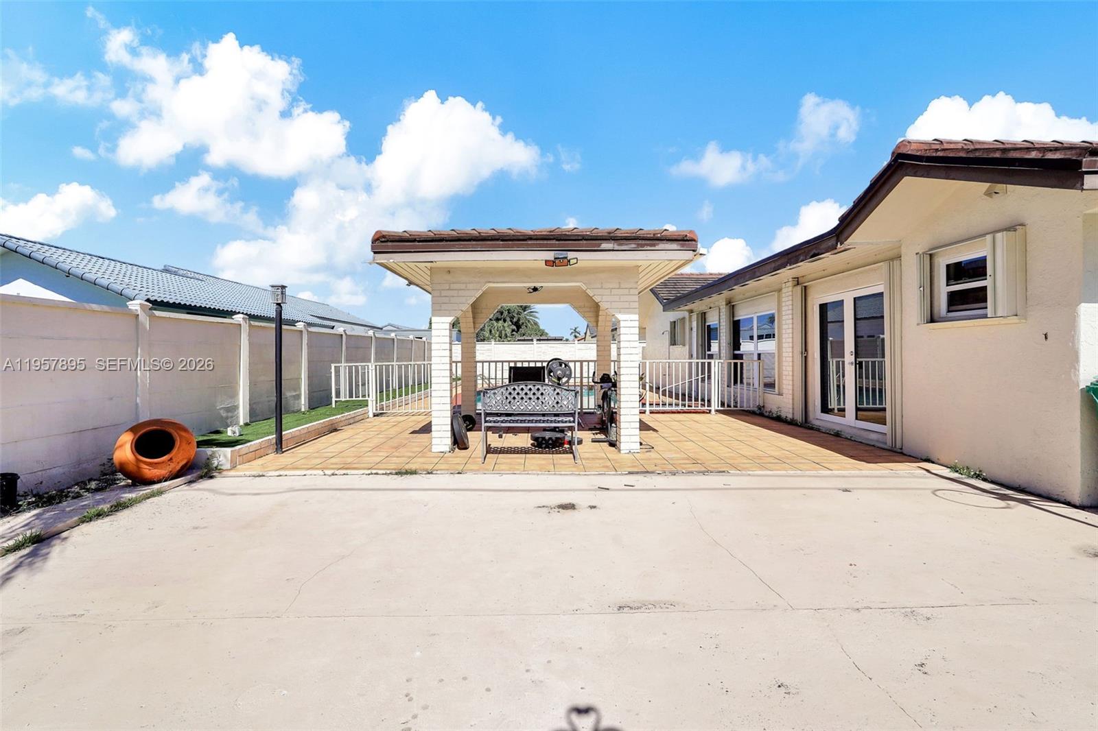 3RD ADDN TO EL DORADO GAR - Residential