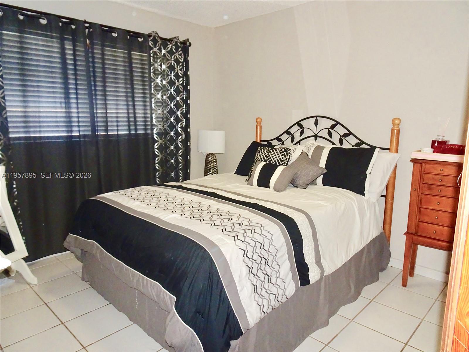 3RD ADDN TO EL DORADO GAR - Residential