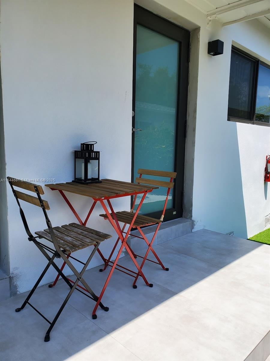 CITY OF MIAMI SOUTH - Residential Lease