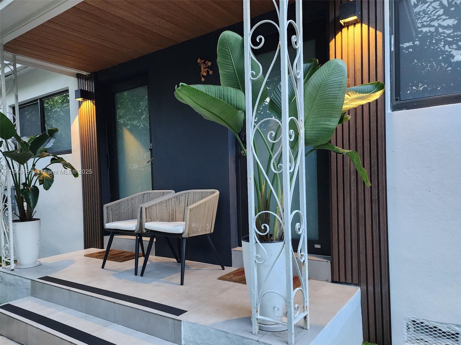 CITY OF MIAMI SOUTH - Residential Lease