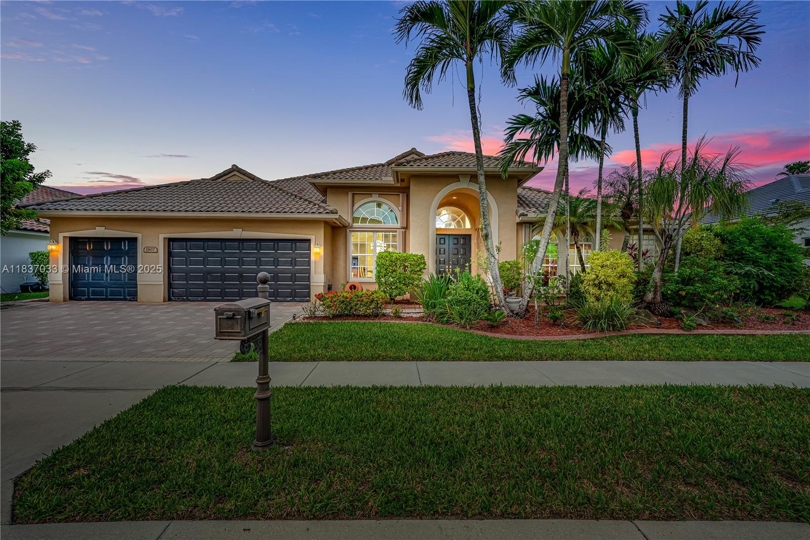 1907 NW 137th Ter