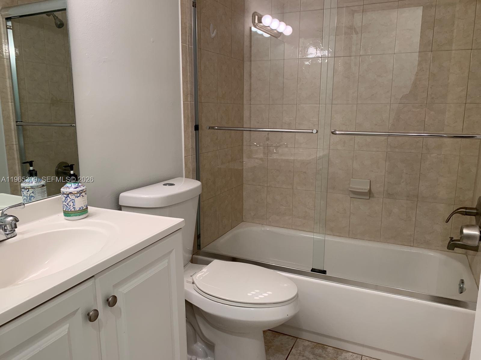 LAKE POINTE SEC 2 - Residential Lease