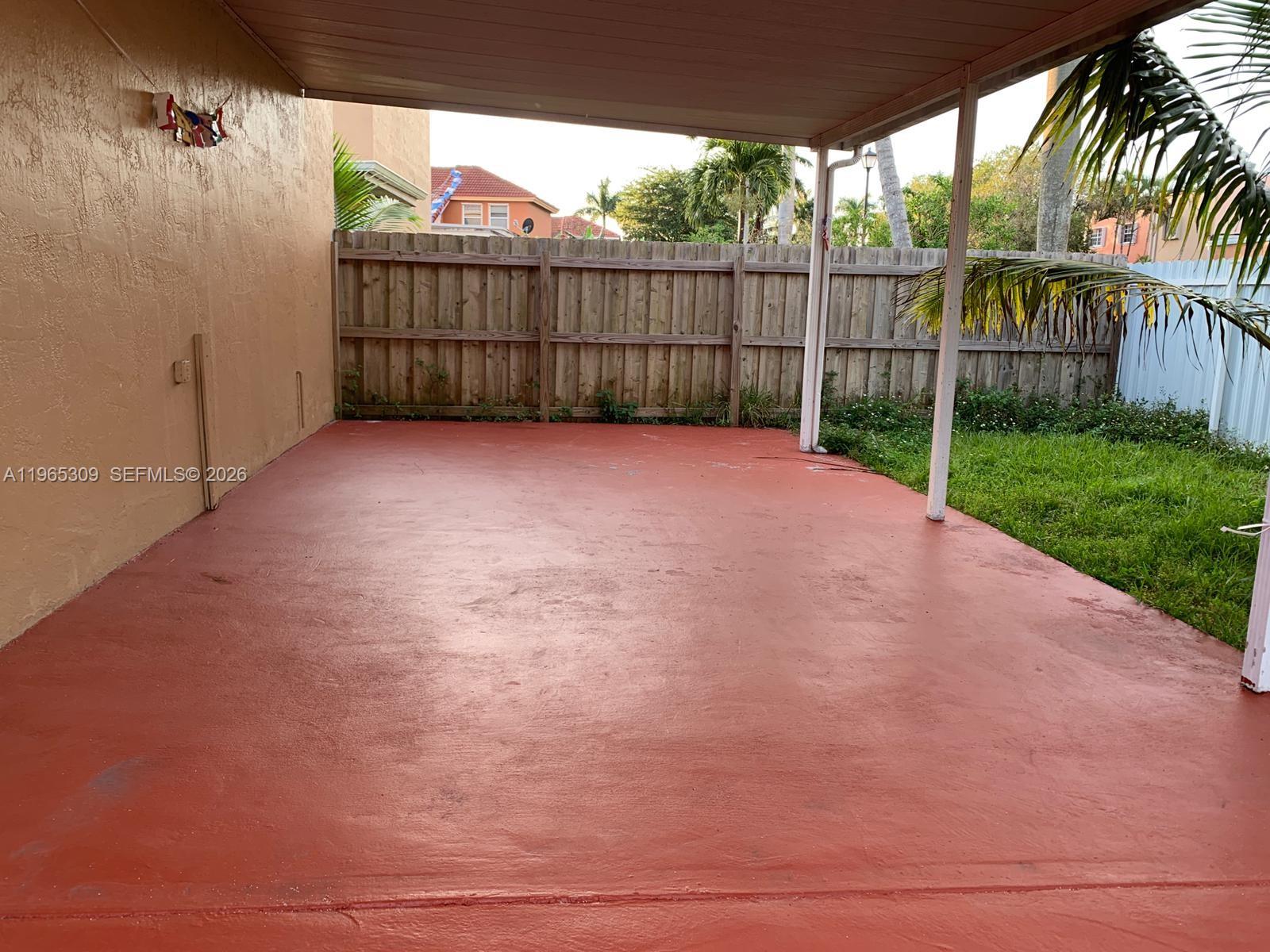 LAKE POINTE SEC 2 - Residential Lease