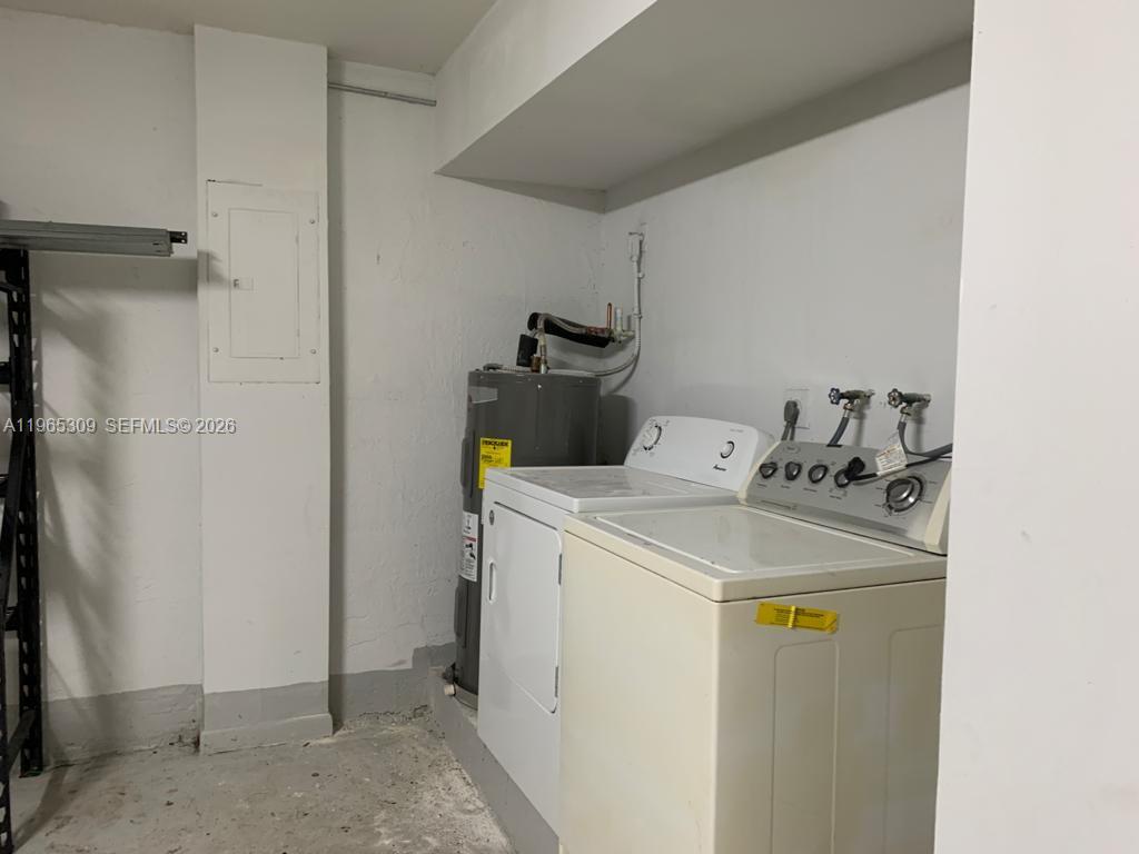 LAKE POINTE SEC 2 - Residential Lease