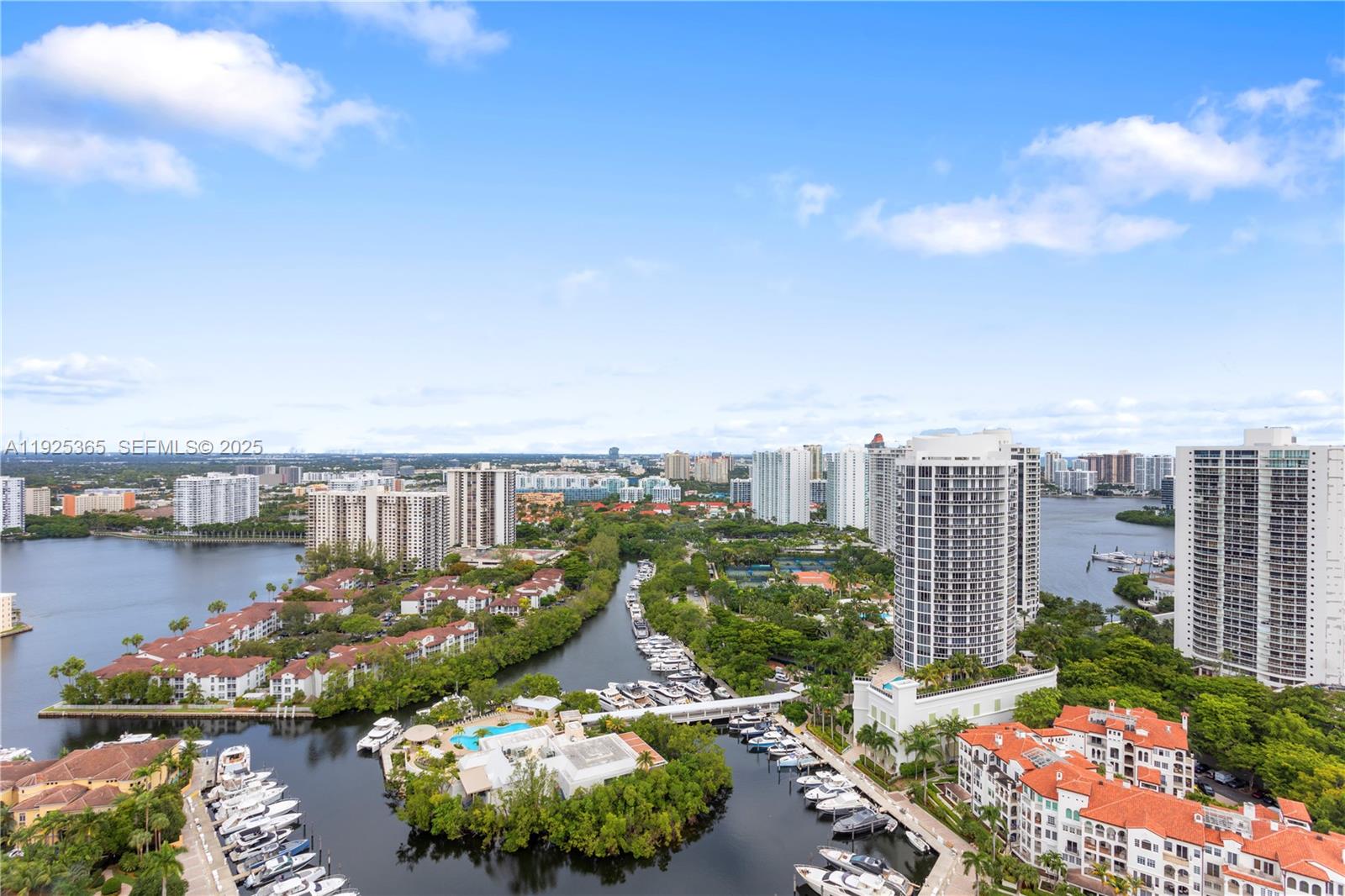 2000 ISL BLVD WILLIAMS IS - Residential Lease