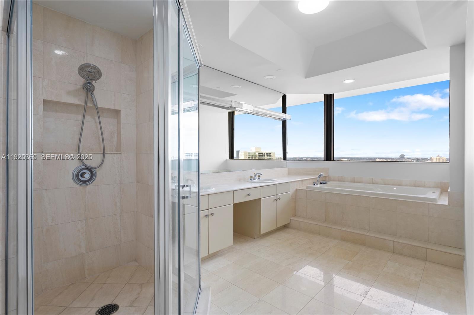 2000 ISL BLVD WILLIAMS IS - Residential Lease