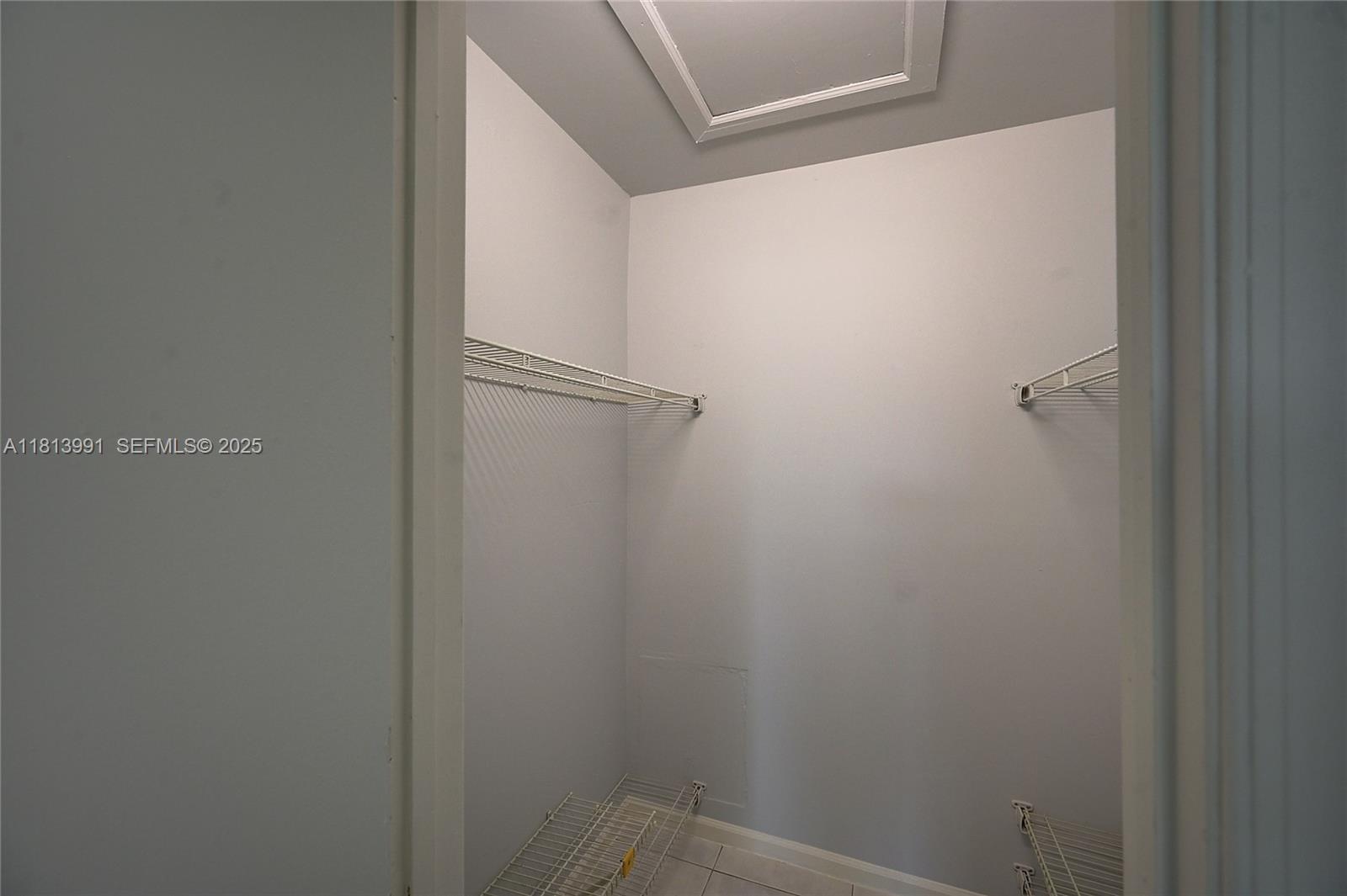 BENT TREE GARDENS WEST CO - Residential