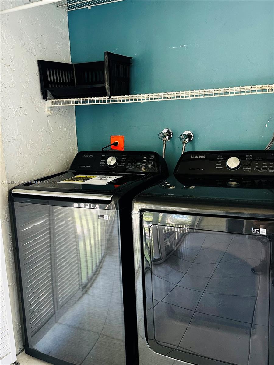 BENT TREE GARDENS WEST CO - Residential